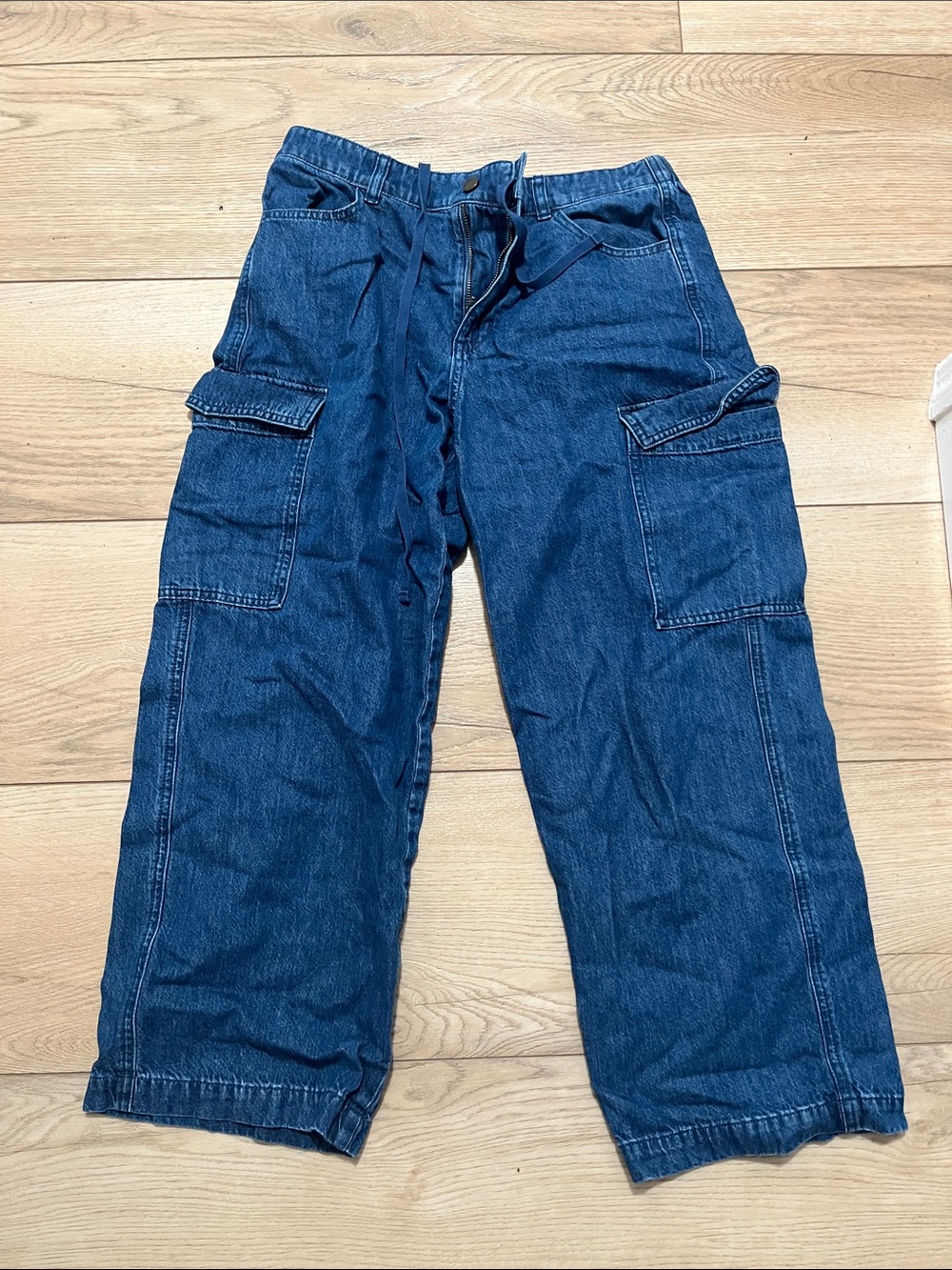 Uniqlo Wide Leg Denim Cargo Pants - Blue